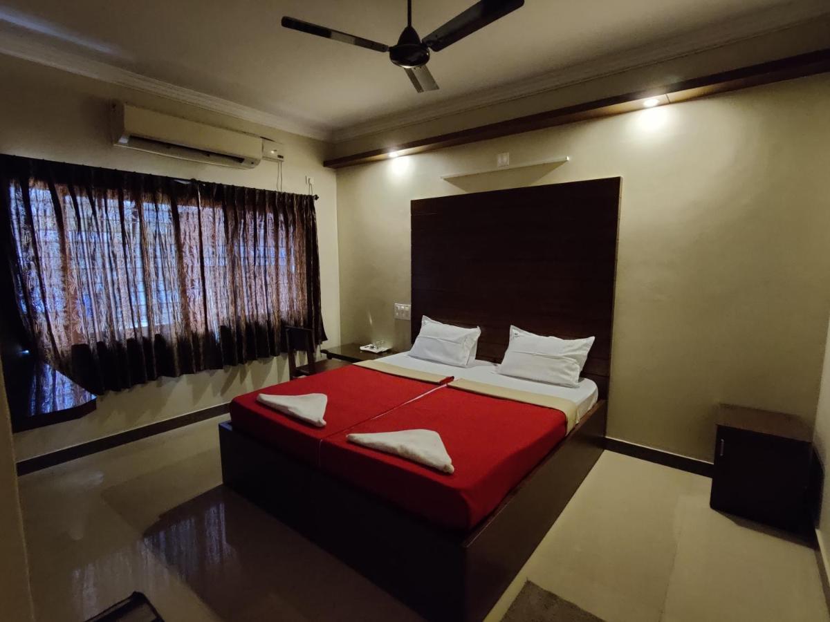 Vyavahar Lodge أودوبي المظهر الخارجي الصورة
