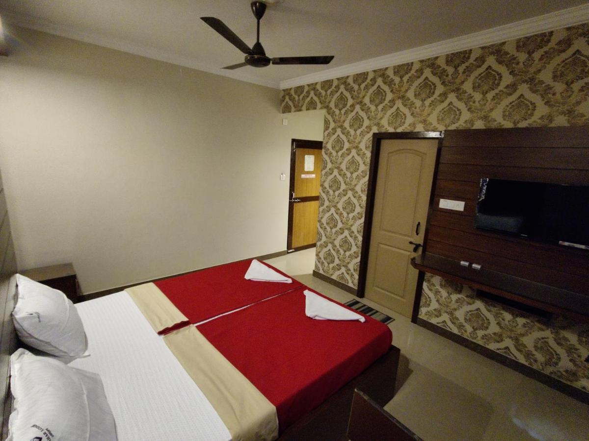 Vyavahar Lodge أودوبي المظهر الخارجي الصورة