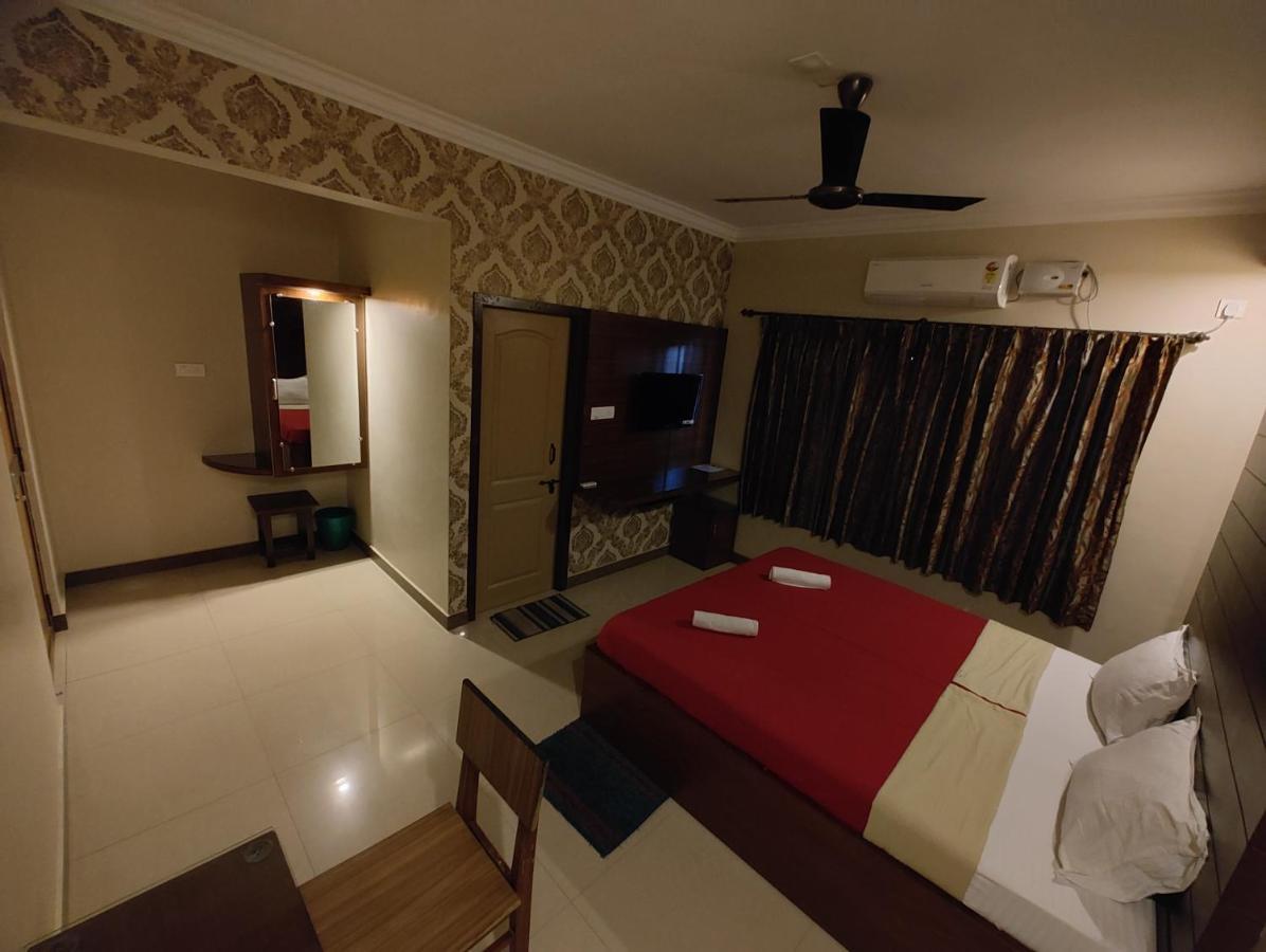Vyavahar Lodge أودوبي المظهر الخارجي الصورة